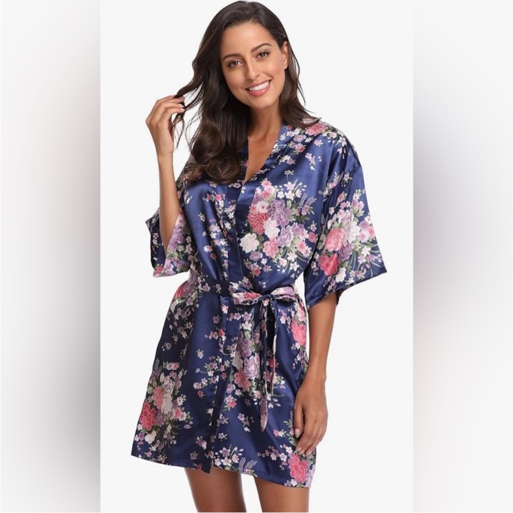 Floral Satin Robe - Navy & Pink short sleeve kimono NWOT